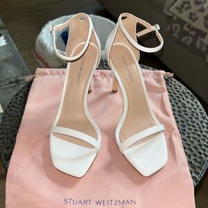 STUART WEITZMAN
White Amelina leather sandals‎ Sz 8 NWT